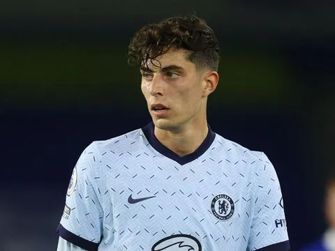 Chelsea tung video, Werner xin lỗi Havertz ngay trận ra mắt