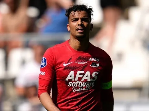 Ajax tìm được người thay mục tiêu của M.U