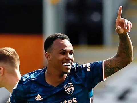 Ghi bàn ngày ra mắt, Magalhaes nói luôn 2 câu về Arteta