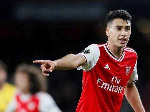 Willian đến, "báu vật" Arsenal liền run sợ: "Anh ấy sẽ thay thế tôi"