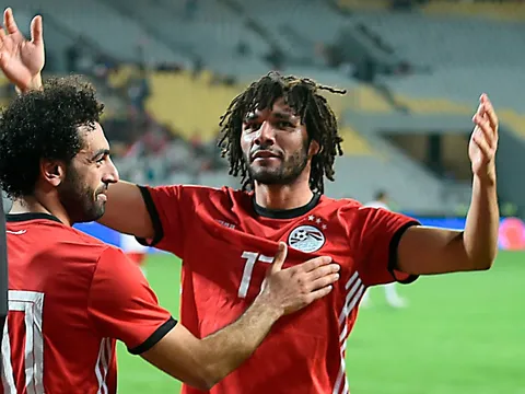 XONG! Mohamed Salah mang tới cú sốc cho Liverpool