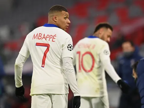 Kịch bản điên rồ! Top 4 Premier League không có suất dự C1