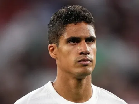 Xác định thời điểm Varane đến Man Utd
