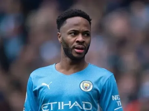 Xác nhận: Arsenal, Tottenham không 'có cửa' với Sterling