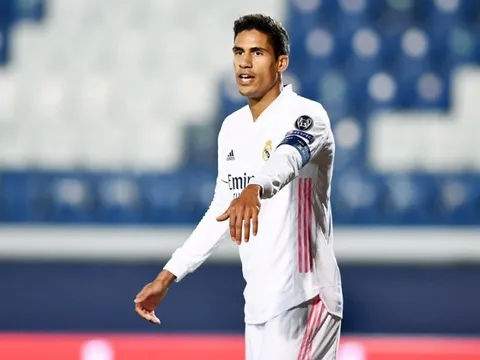 Xác nhận: Real gửi tối hậu thư cho Man Utd về Varane