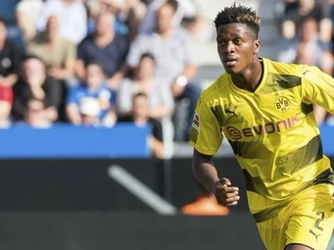 Sau Dybala, Mourinho muốn 'nổ' thêm 2 tân binh