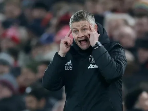 Xác nhận: Vụ nhà vô địch EURO Man Utd theo đuổi được làm rõ