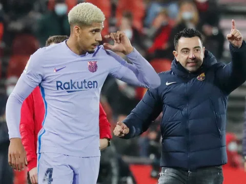 Tình cảnh trái ngược của Real Madrid và Barca