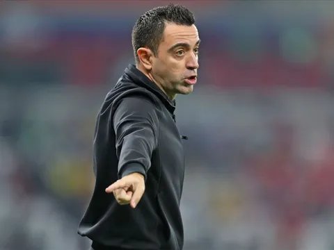 Xavi bất ngờ tiến cử HLV thay thế Ronald Koeman