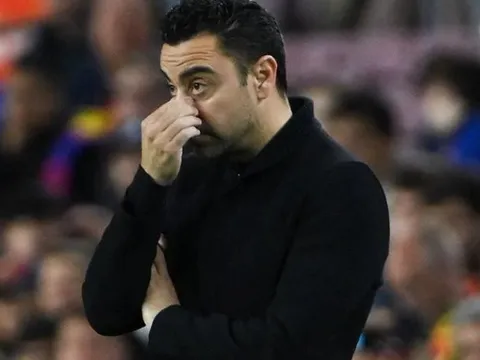 Khủng hoảng tài chính của Barca tác động mạnh đến Chelsea