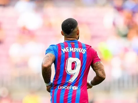 Xavi lạnh nhạt, sao Barca đứng trước nguy cơ rời Nou Camp