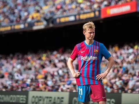 M.U mừng thầm với phát biểu của Xavi về De Jong