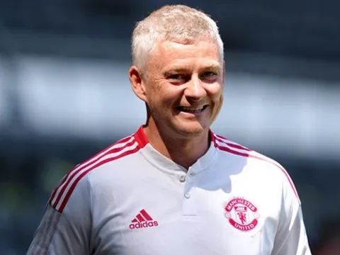 Xây chắc trung tuyến, Man Utd theo sát nhà vô địch 70 triệu