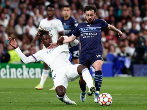 "Xe lu" của Ancelotti xuất hiện 45 phút và ủi bay Man City