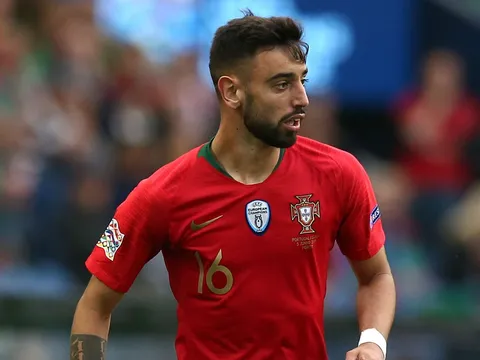 Xếp hạng 10 tiền vệ xuất sắc nhất EURO 2020: 2 ngôi sao thành Manchester dẫn đầu