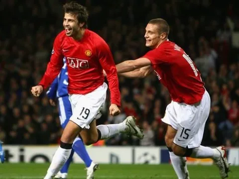 Xếp hạng 12 trung vệ Man Utd chiêu mộ từ khi chia tay Jaap Stam (phần 1)