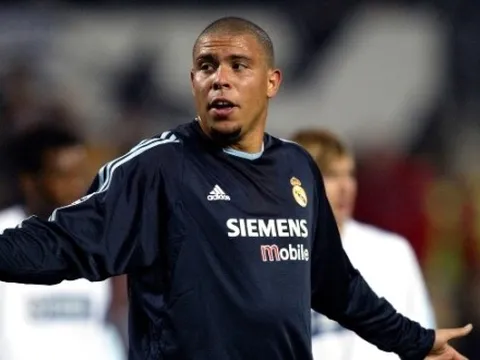 Xếp hạng các cầu thủ mặc áo số 9 ở Real kể từ năm 1992: 'Rô béo' sau 2 người