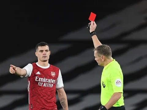 5 cầu thủ "xấu chơi" nhất Premier League mùa này: Arsenal góp mặt người quen