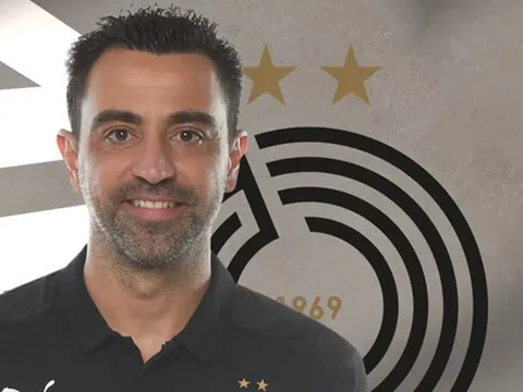 XONG! Chốt tương lai với Al Sadd, Xavi tiết lộ sự thật về Barca