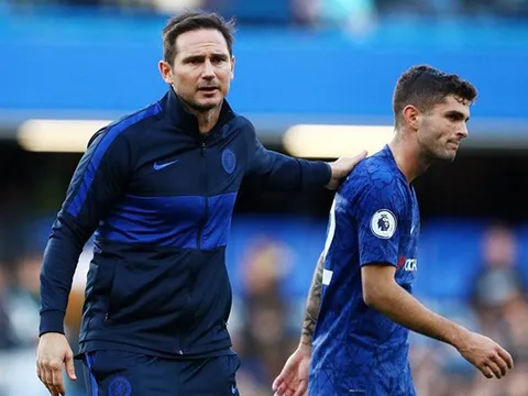 XONG! Frank Lampard chốt khả năng ra sân của Pulisic và Kepa trận gặp Sheffield