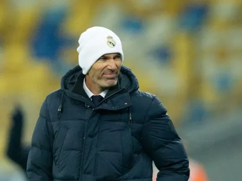 XONG! Real đón "viện binh tiền tỷ", cứu cánh cho Zidane?