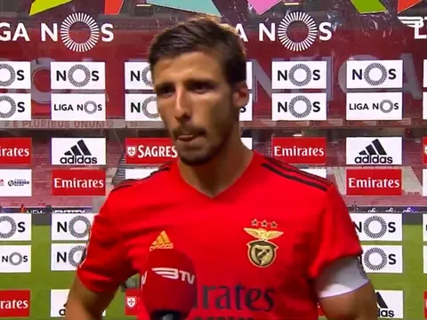 XONG! Sao Benfica bật khóc, tuyên bố thẳng thắn giúp Man City mở hội