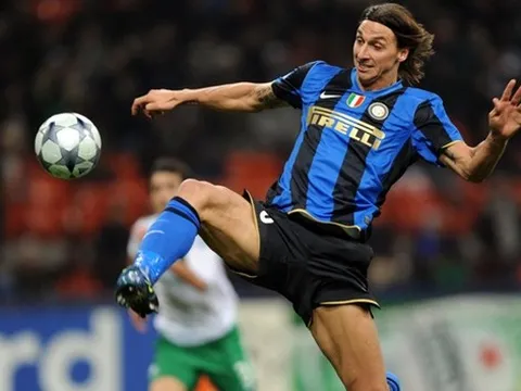XONG! “Sếp lớn” Napoli ra quyết định vụ Ibrahimovic