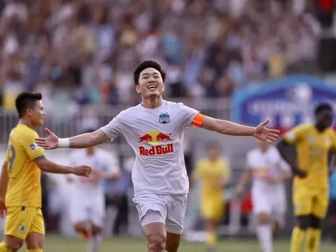 "Xuân Trường đá tốt, nhưng chưa phải là trụ cột ở HAGL"