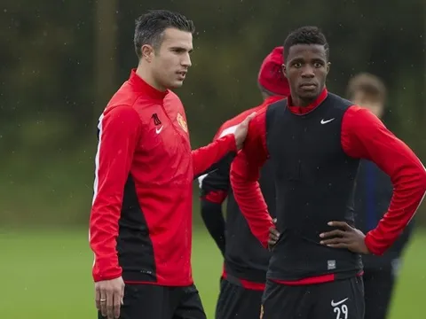 "Sir Alex chưa bao giờ nói chuyện với tôi một lần nào khi ở M.U"