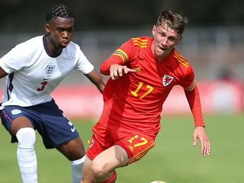 Chelsea sắp có được chữ ký thần đồng 18 tuổi