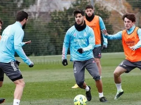 Zidane nhận cú hích lớn từ "quái thú", Real quyết đấu Atletico