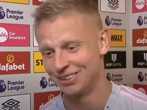 Zinchenko: "Cậu ấy thật không thể tin được!"