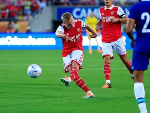 "Tôi nghĩ cậu ấy giỏi hơn so với Zinchenko"