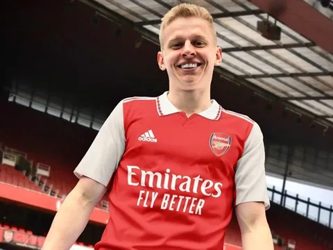 Zinchenko đã rời Man City
