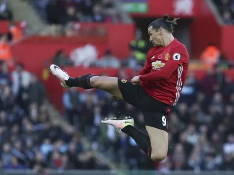 Zlatan Ibrahimovic: Đến bao giờ anh mới hiểu thế nào là tình yêu?