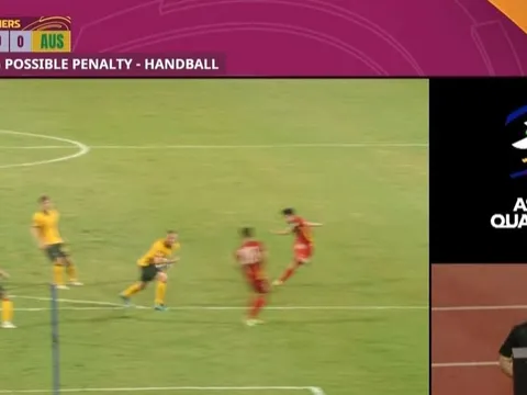 Vì sao trọng tài không cho Việt Nam hưởng 11m trước Australia?