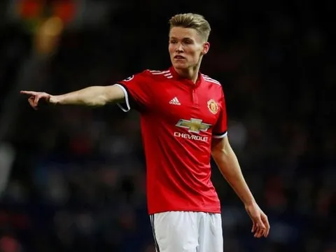 Fan Man Utd: "Chỉ cậu ấy là biết chiến đấu vì đội nhà"