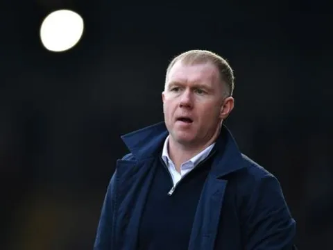 Khóa chặt De Bruyne và Gundogan, hai ngôi sao Man Utd được Scholes khen ngợi