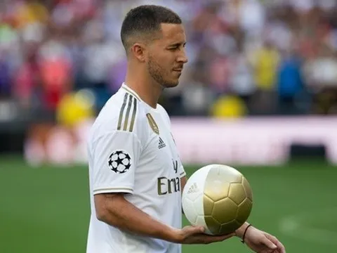 Harry Redknapp: "Hazard đã sẵn sàng đến Tottenham nhưng ..."