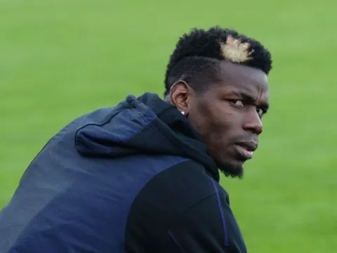 Pogba thừa nhận Liverpool vô địch, đánh giá khó tin về đối thủ