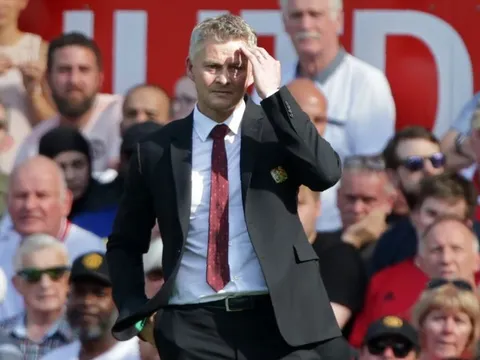 Đẩy Lukaku và Sanchez ra đi, Solskjaer không hề sai lầm