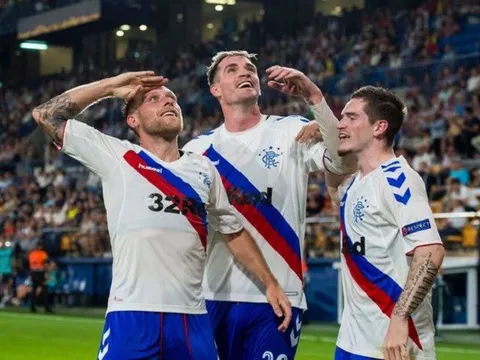 'Anh ấy có thể chơi tốt như Hazard, nếu không muốn nói là tốt hơn'