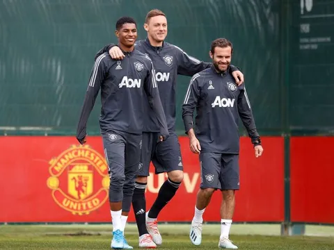 Đấu FC Astana, Solskjaer triệu tập Garner cùng cái tên lạ hoắc