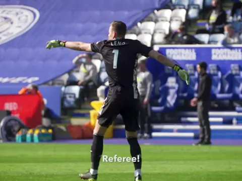 "Thủ lĩnh" Arsenal hét to, mở ra chiến thắng cho đội nhà