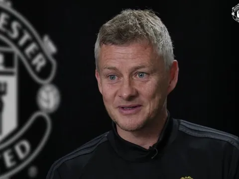 Solskjaer đưa mục tiêu của Man Utd 'lên mây'