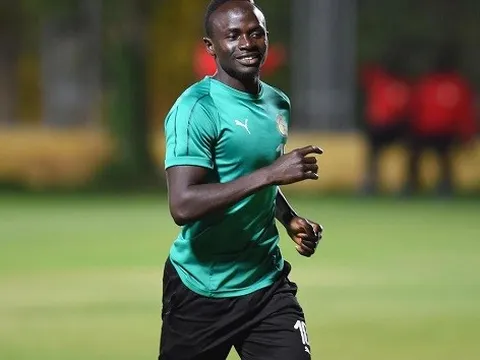 HLV Senegal: ''Mane không thể nghĩ tới Quả bóng Vàng''