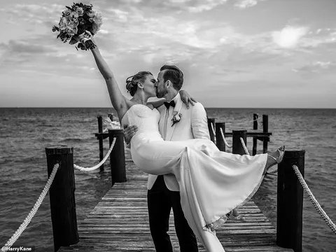 Harry Kane kết hôn với người yêu từ thuở thơ ấu