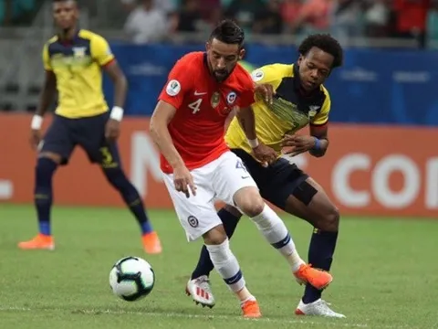 Nhờ Guardiola, Foden ngày càng tự tin hơn