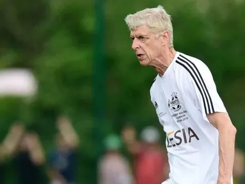 Man Utd có một lợi thế so với Chelsea trong cuộc đua top 4