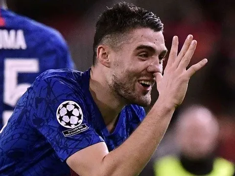 Điều khoản bất lợi được tiết lộ, Barca khó lòng giảm giá cho AC Milan?